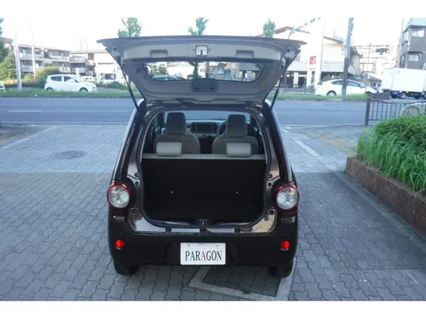Daihatsu Mira Tocot