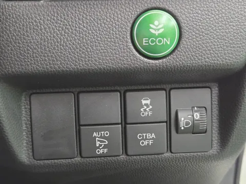 Honda Jazz (Fit)
