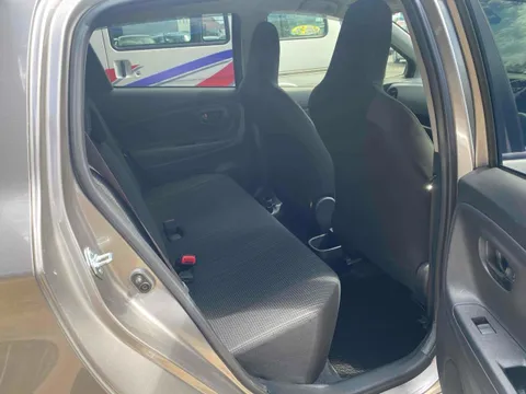 Toyota Yaris (Vitz)