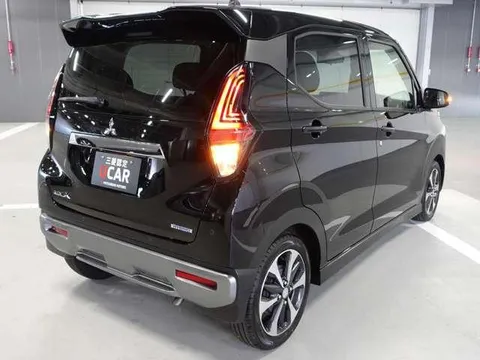 Mitsubishi eK X