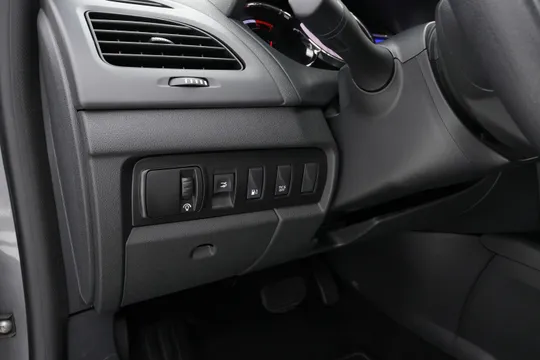 Renault SM3