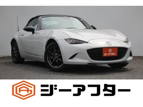 Mazda MX-5 (Roadster)