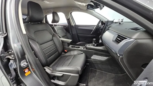 Renault XM3
