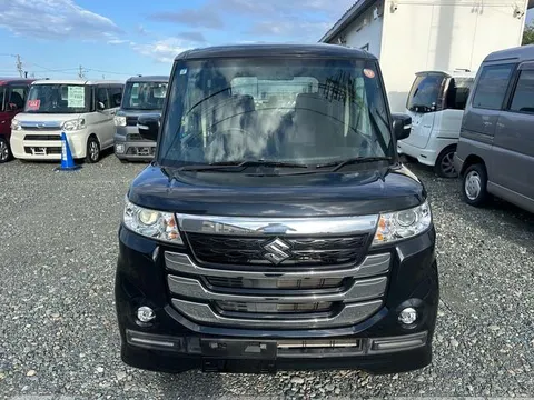 Suzuki Spacia Custom Z