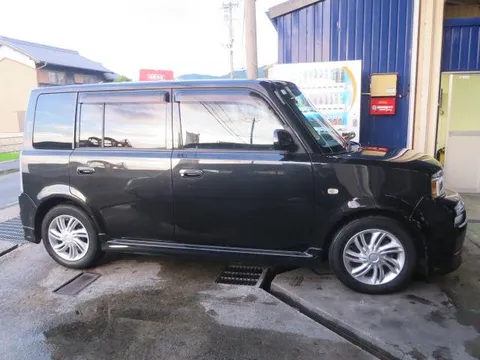 Toyota bB