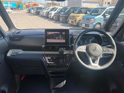 Mitsubishi Delica Mini