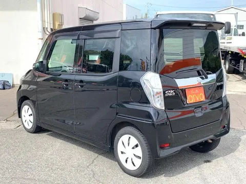 Mitsubishi eK Space Custom