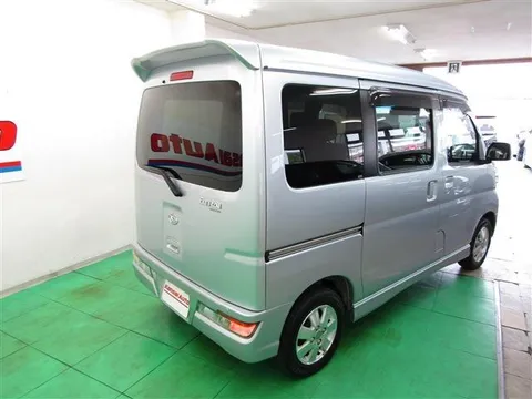Daihatsu Atrai Wagon