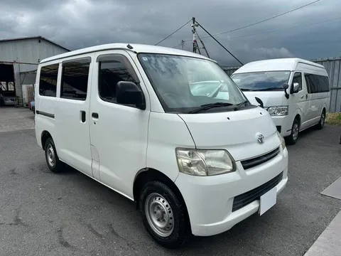 Toyota TownAce Van