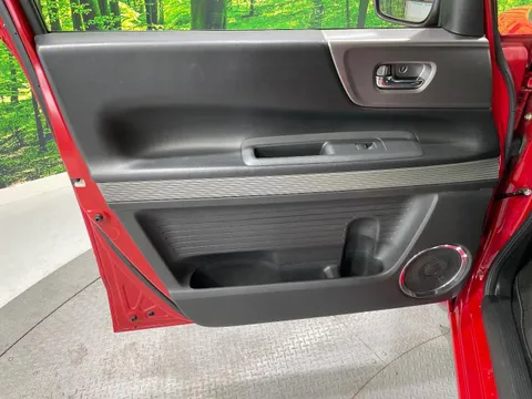 Honda N-BOX Slash