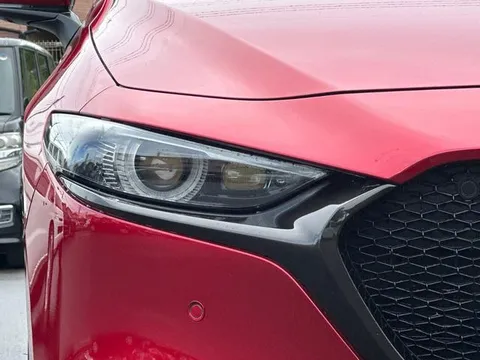 Mazda MAZDA3 Fastback