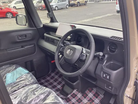 Honda N-BOX Joy