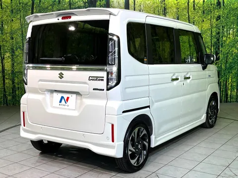 Suzuki Spacia Custom
