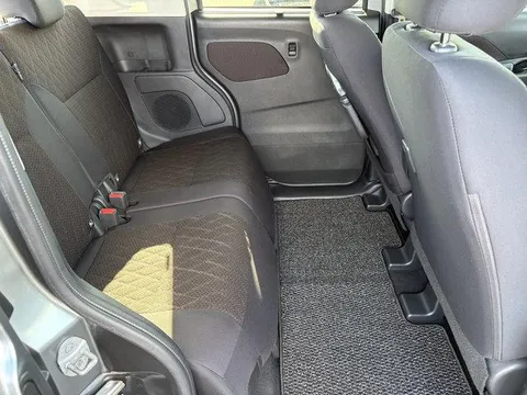 Mitsubishi eK X Space