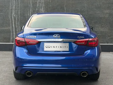 Infiniti Q50L