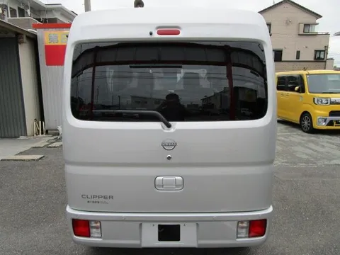 Nissan Clipper