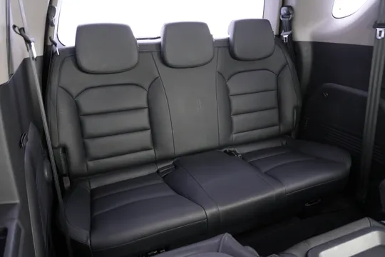 SsangYong Stavic (Korando Turismo)