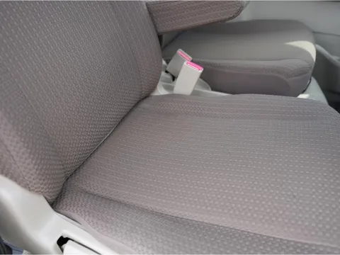 Mitsubishi Minicab Van