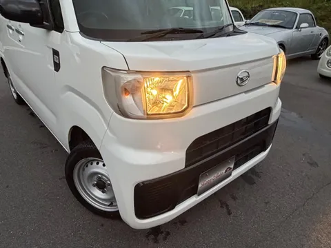 Daihatsu Hijet Caddie