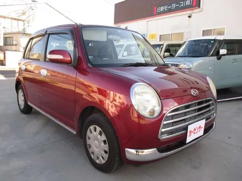 Daihatsu Mira Gino