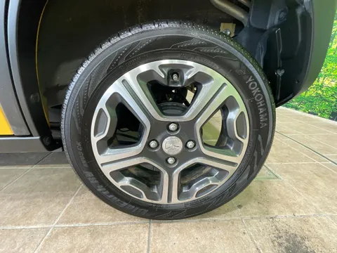 Mazda Flair Crossover