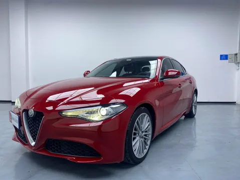 Alfa Romeo Giulia