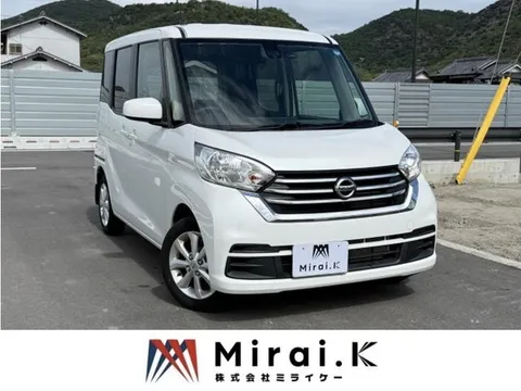 Nissan Dayz Roox