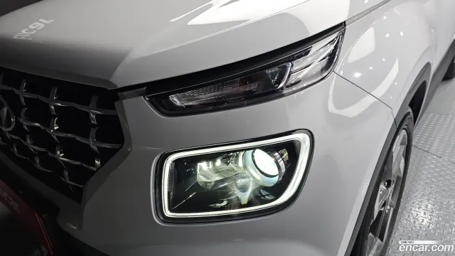 Hyundai Venue