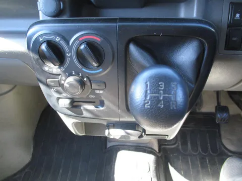 Nissan Clipper