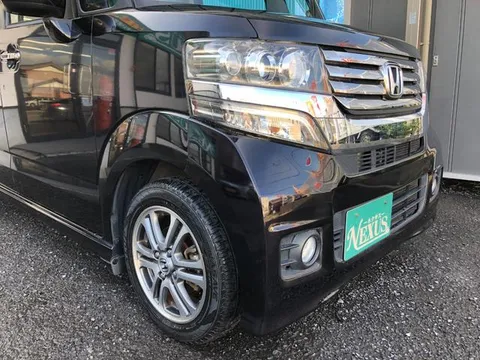 Honda N-BOX Plus Custom