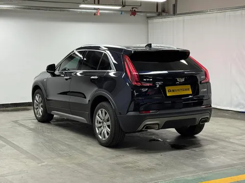 Cadillac XT4