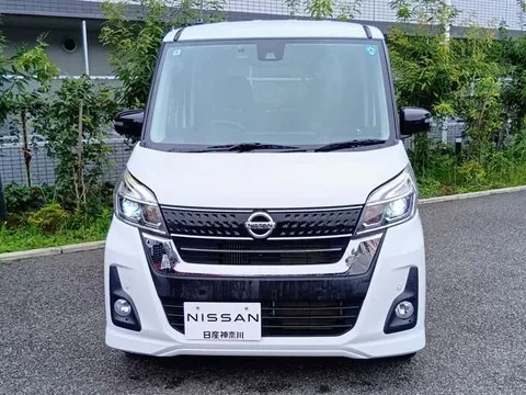 Nissan Dayz Roox