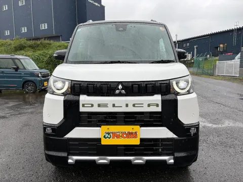 Mitsubishi Delica Mini