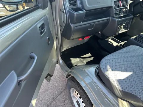 Nissan Clipper Truck