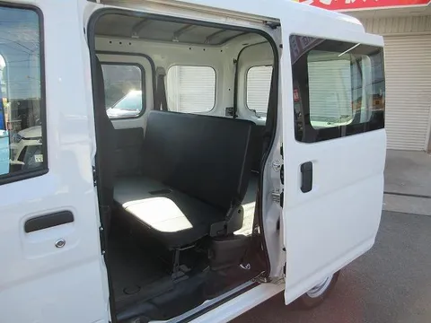 Subaru Sambar Van
