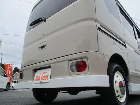 Nissan Clipper