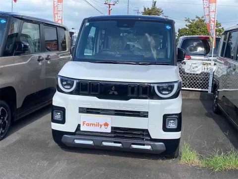Mitsubishi Delica Mini