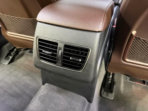Hongqi H7