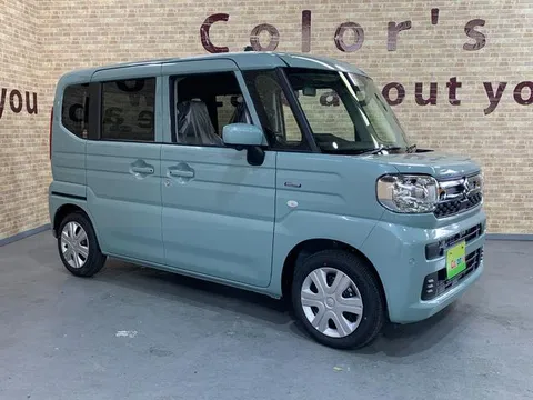 Suzuki Spacia