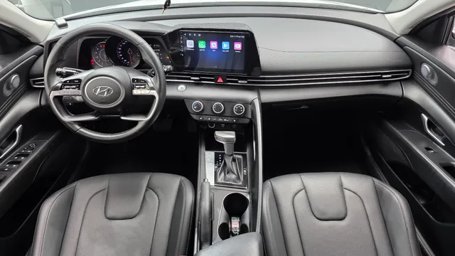 Hyundai Elantra (Avante)