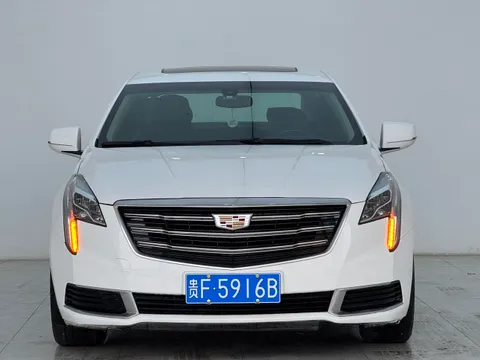 Cadillac XTS