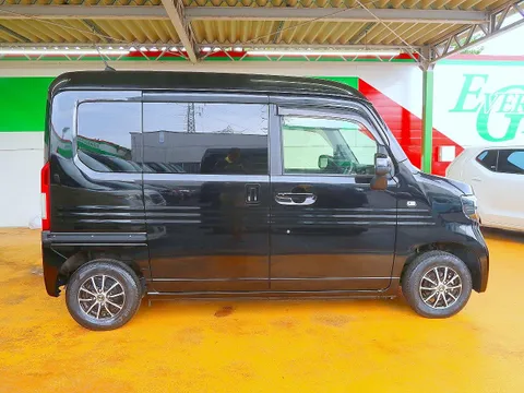 Honda N-VAN Plus Style