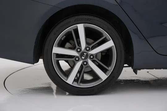Kia Cerato (K3)