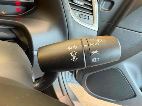 Mazda Axela Sport