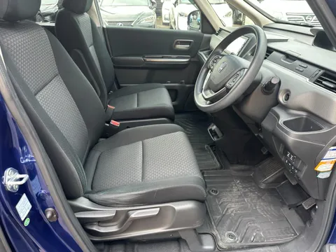 Honda Freed Plus