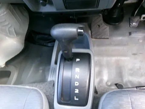 Mitsubishi Minicab Van