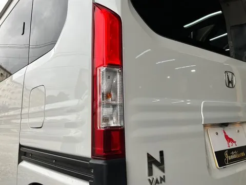 Honda N-VAN Plus Style