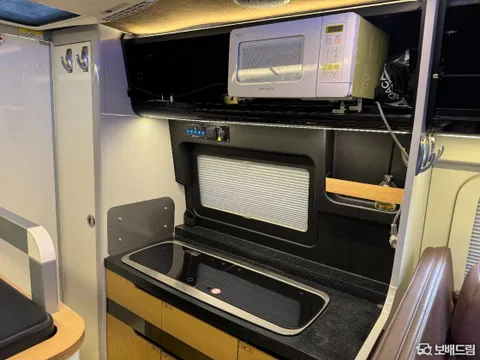 Hyundai H350 (Solati)