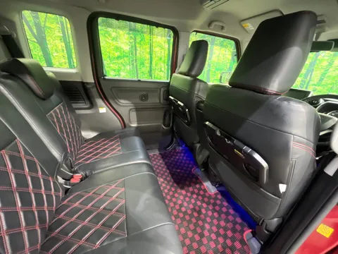 Suzuki Spacia Custom