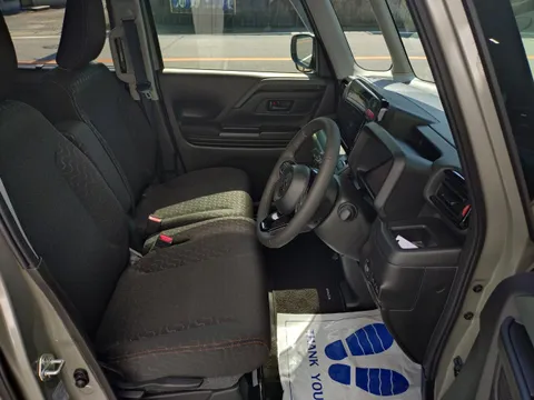 Suzuki Spacia Gear